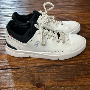 OnCloud Roger Sneakers